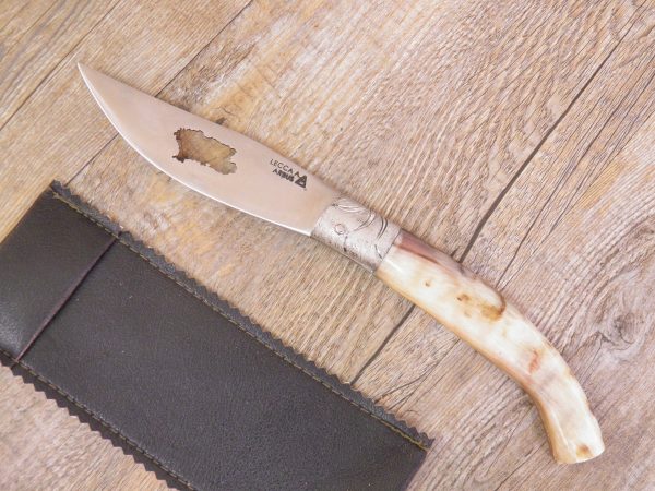 Cuchillo tallado a mano Arburesa SARDEGNA en hoja (24cm)